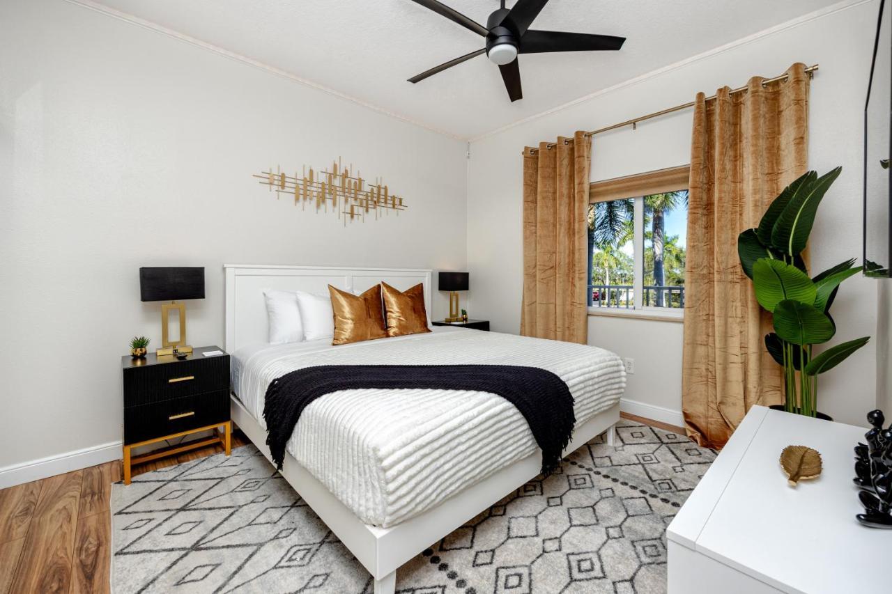 Elegant Waterfront Place For Two/Boca Ciega Resort Αγία Πετρούπολη Εξωτερικό φωτογραφία